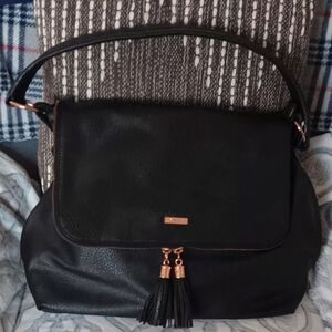 Roxy Black Shoulder Bag with Pink Interior Print